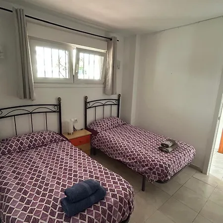 艾迪费西奥阿卡普尔客公寓 * 内尔哈