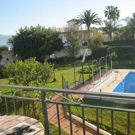 艾迪费西奥阿卡普尔客公寓